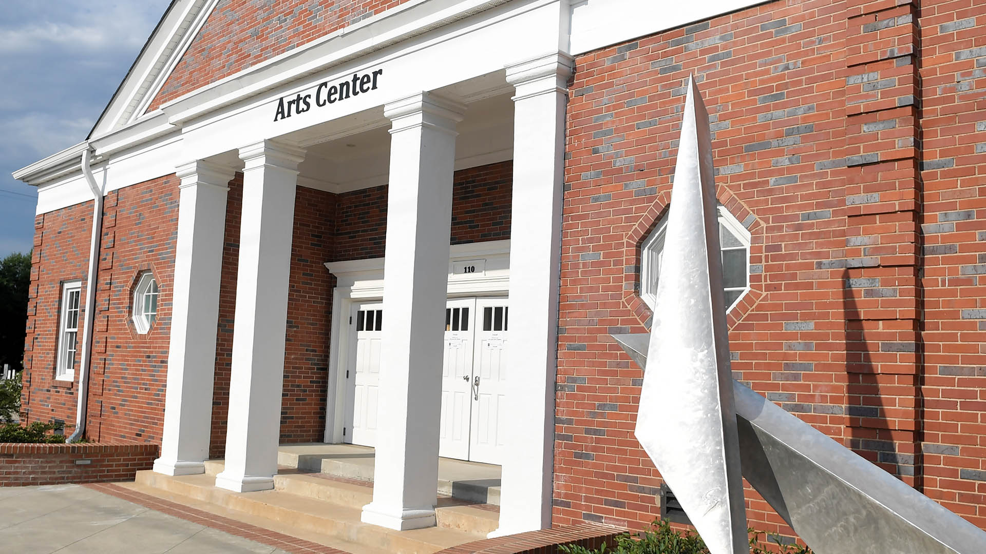The Simpsonville Arts Center.