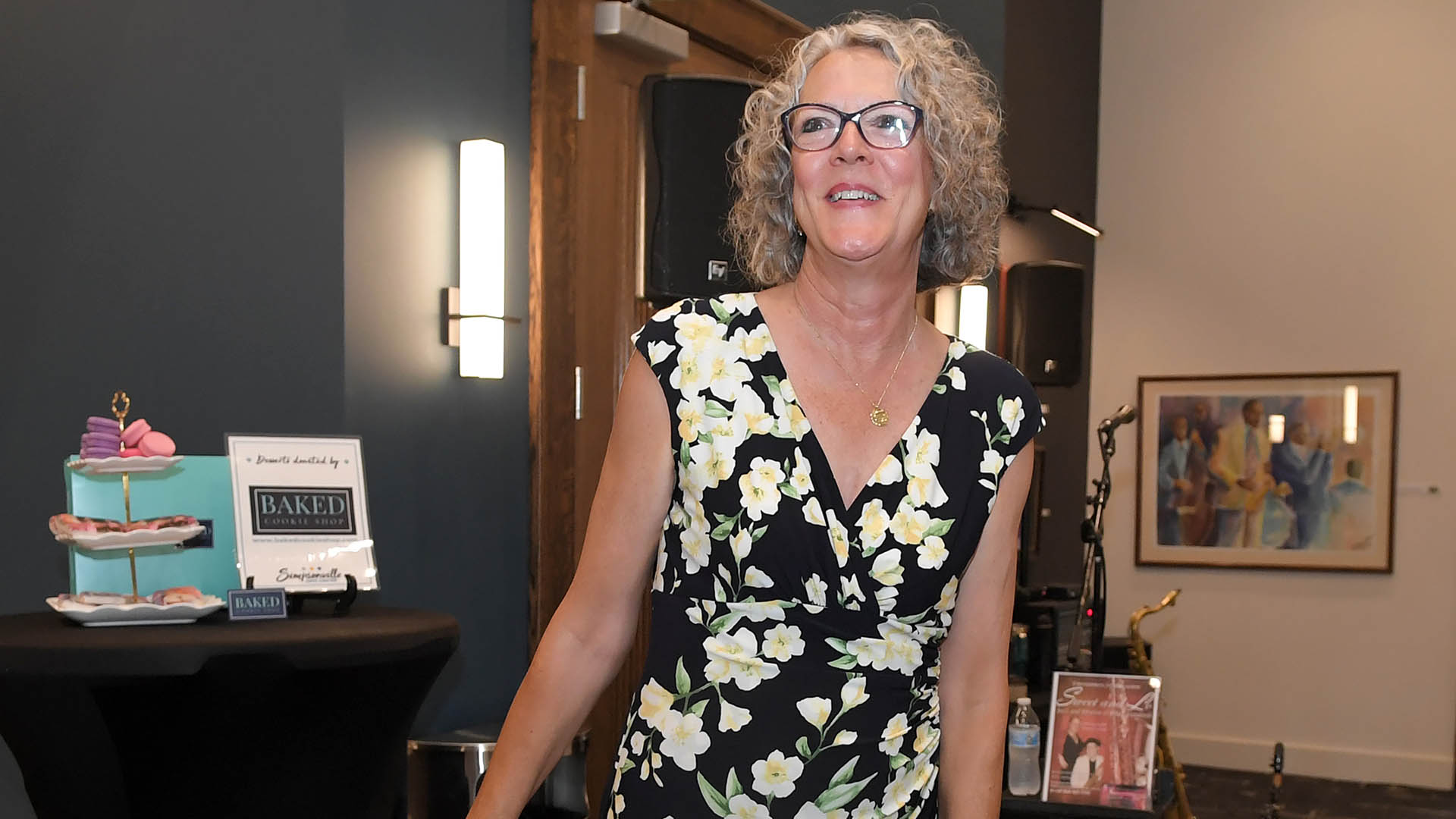 Simpsonville Arts Center Manager Melissa Sturgis welcomes guests. The Simpsonville Arts Center presented the Ed Cascone Art Exhibition Tuesday, August 2, 2022. GWINN DAVIS MEDIA