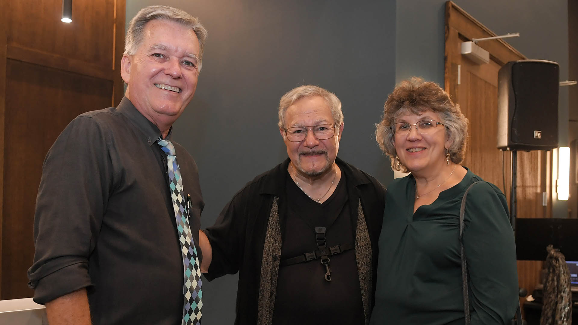 Paul and Sandy Shewmaker enjoy conversation with Ed Cascone. The Simpsonville Arts Center presented the Ed Cascone Art Exhibition