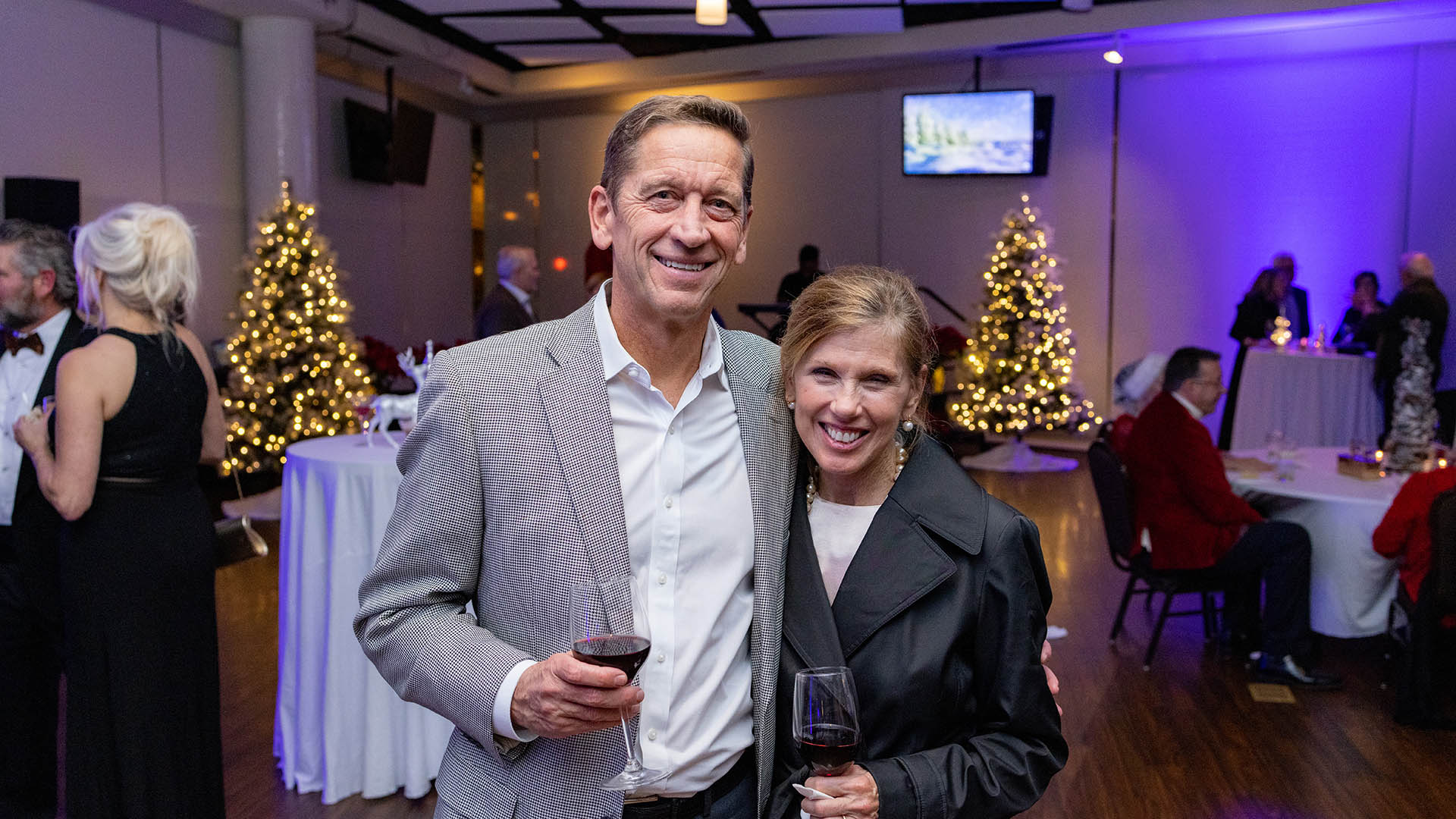 Bruce and Dianne Swords Martinis and Mistletoes - TOWN - Hyatt - Jack Robert, Photographer