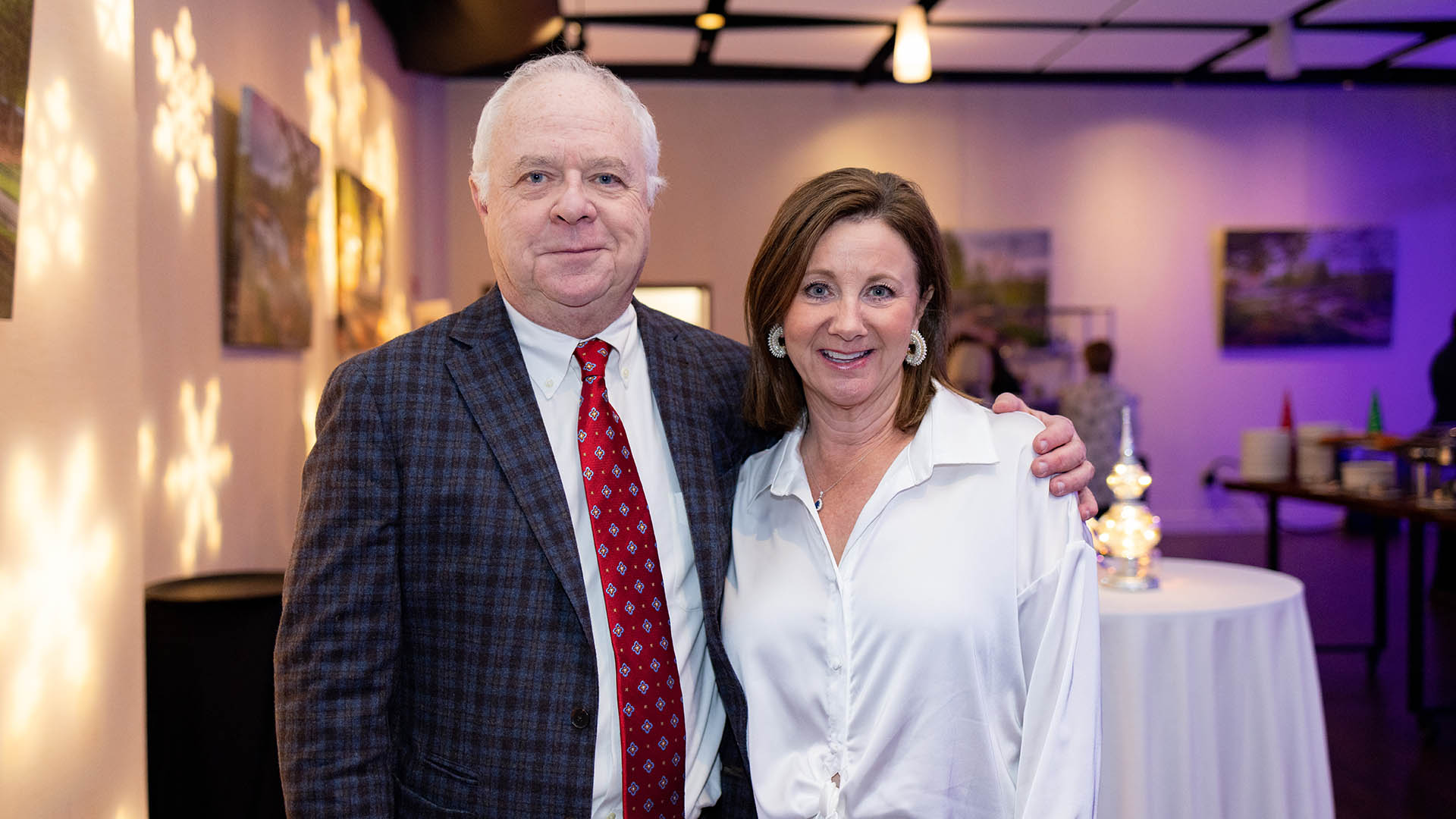 Tommy and Lisa Mann | Martinis and Mistletoes - TOWN - Hyatt - Jack Robert, Photographer